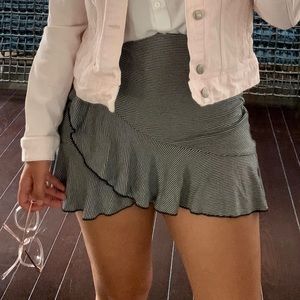 Black and white stripes skirt